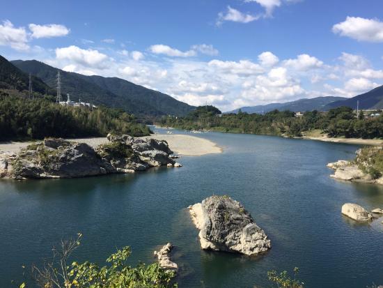 吉野川の風景 - 東みよし町、吉野川ハイウェイオアシスの写真