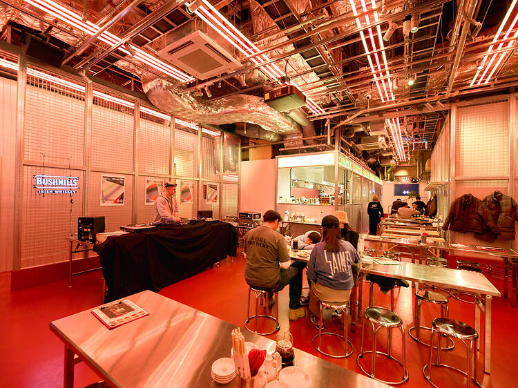 香港マクドナルドがハローキティとのコラボマージャンセットを発売