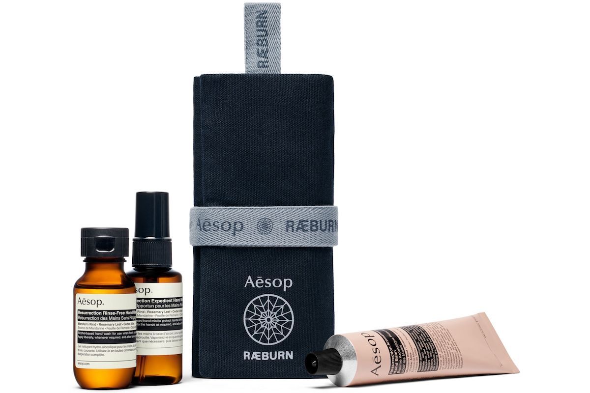 イソップとレイバーンのポーチ付きハンドケアキットが発売。 | Vogue Japan