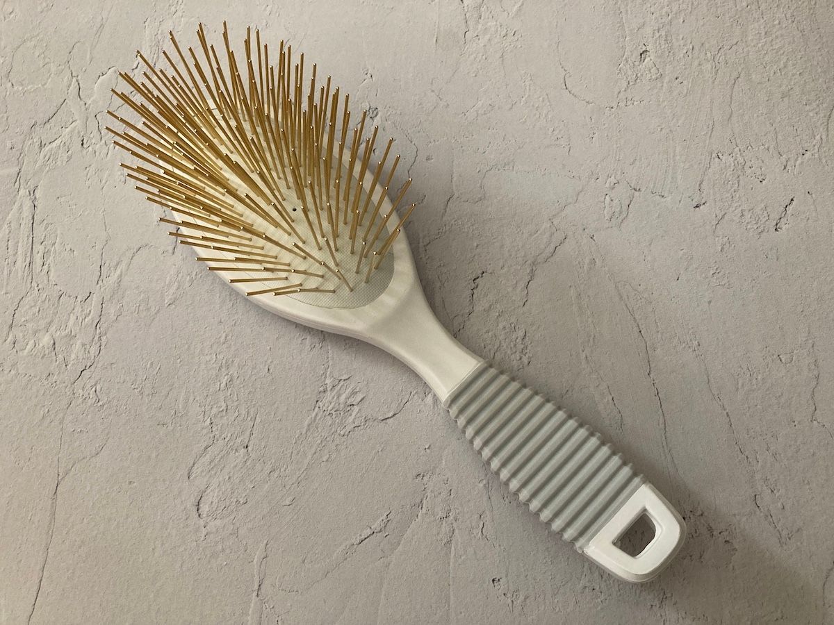 イタタタ……がいつの間にやら癖になる！ フサフサの美髪を育む24Kの頭皮