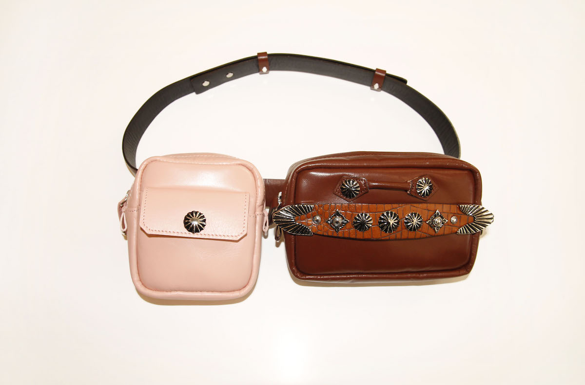 トーガ」から財布としても活躍するベルトバッグが登場 - WWDJAPAN