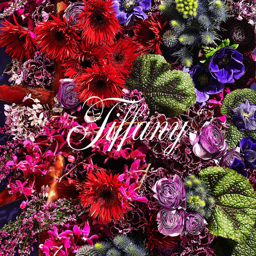 ティファニー」がハイジュエリー“ブルー ブック”の新作“ボタニカ”を