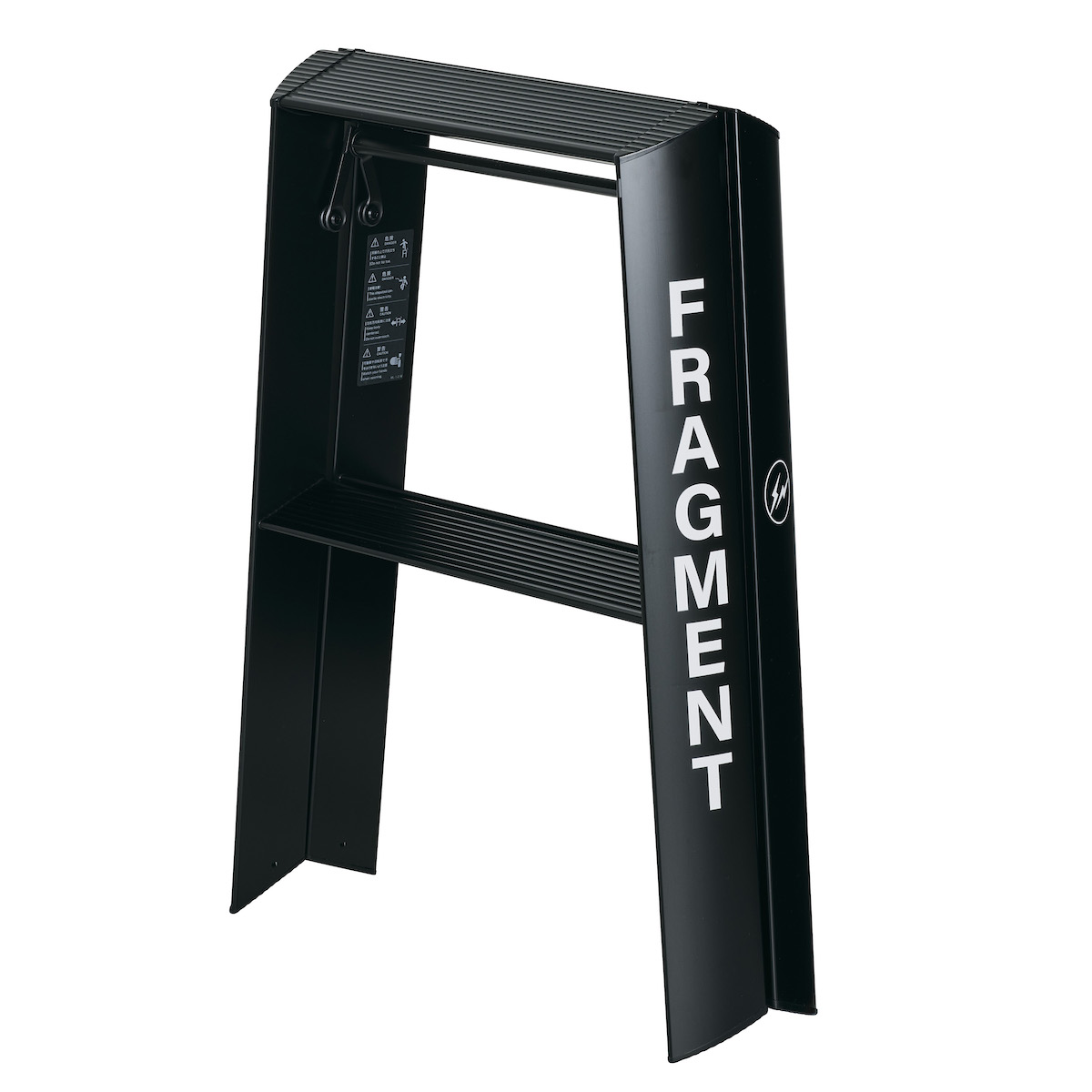 藤原ヒロシの「フラグメント デザイン」が脚立でコラボ 専業メーカー