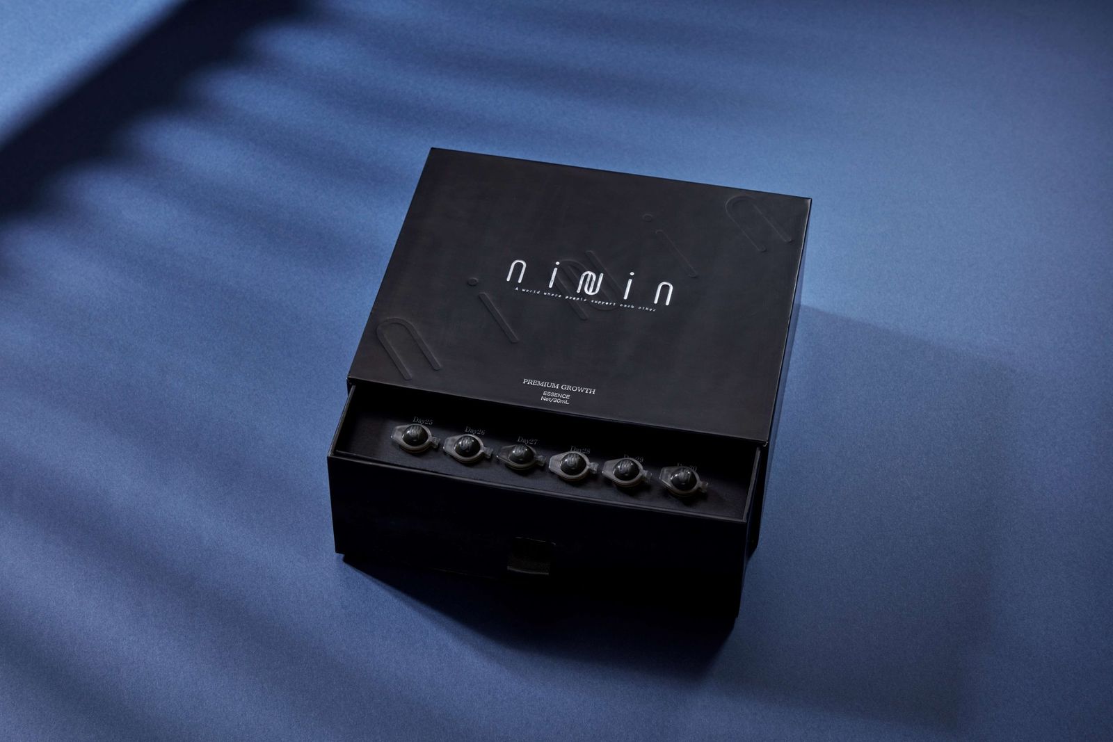 女優・奥菜恵のコスメ「ニーニン」デビュー 「ドクターズコスメを