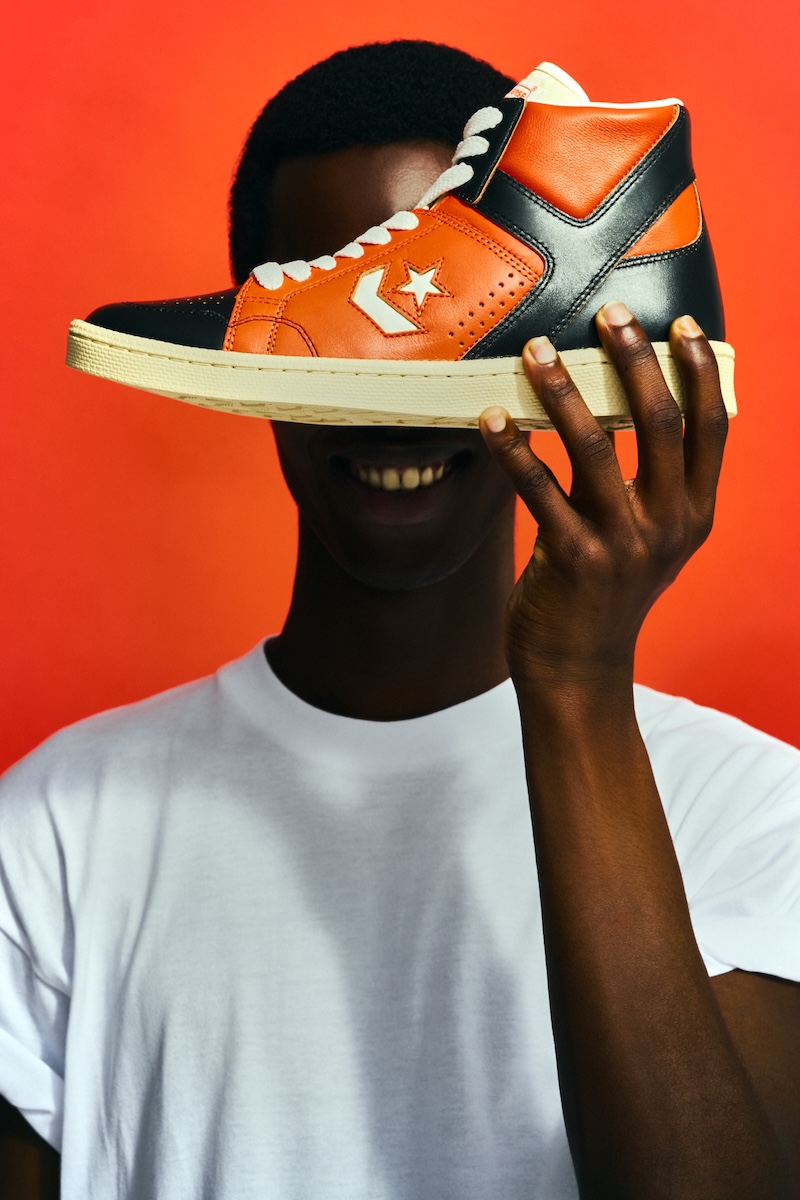 コンバース」からオッシュマンズの40周年記念スニーカーが登場 下北沢