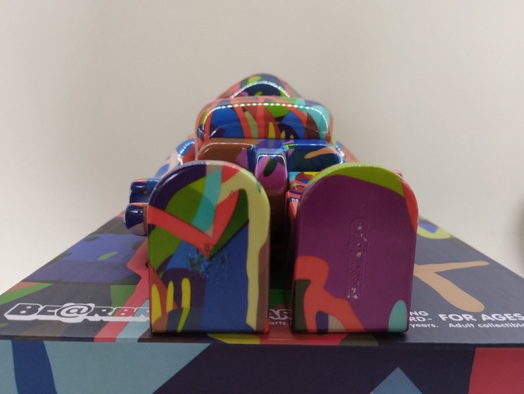 ▷ Bearbrick Kaws Tension 100% & 400% by Kaws, 2021 | Resin Design