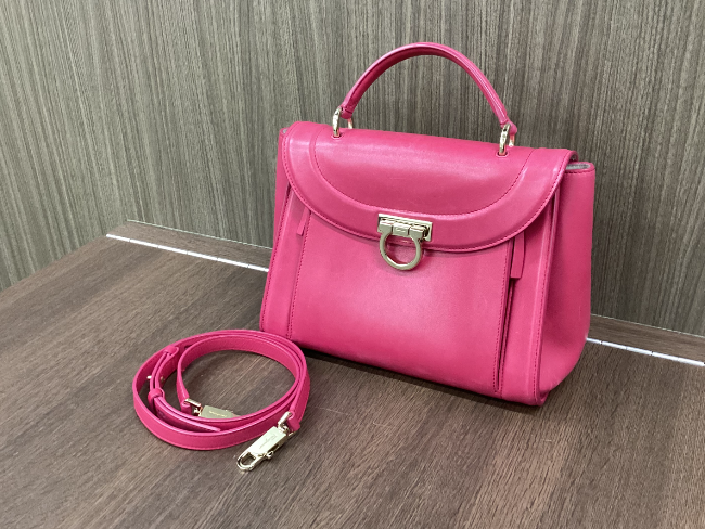 フェラガモ ソフィアの高価買取・査定ならブランド買取のエコリング