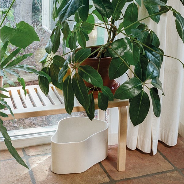 Artek Riihitie plant pot A, large, white gloss | Finnish Design Shop