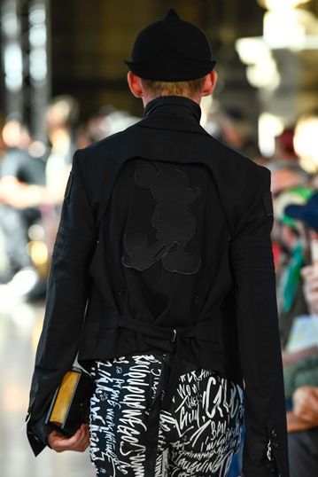 ミッキーとデュエットを奏でる！ タカヒロミヤシタザソロイスト. 2020