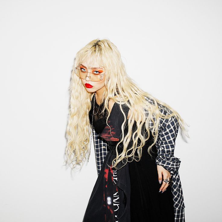 選挙と確定申告は絶対に中学で教えるべき！」──祝20歳！ ちゃんみな