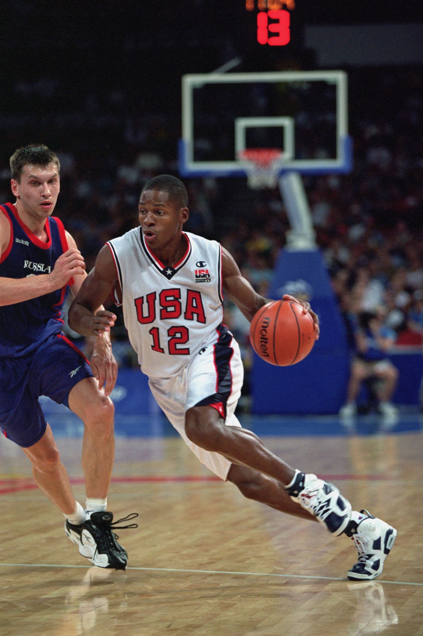 エア ジョーダン 6 “Olympic”」が12年ぶりに復刻登場へ──GQ新着