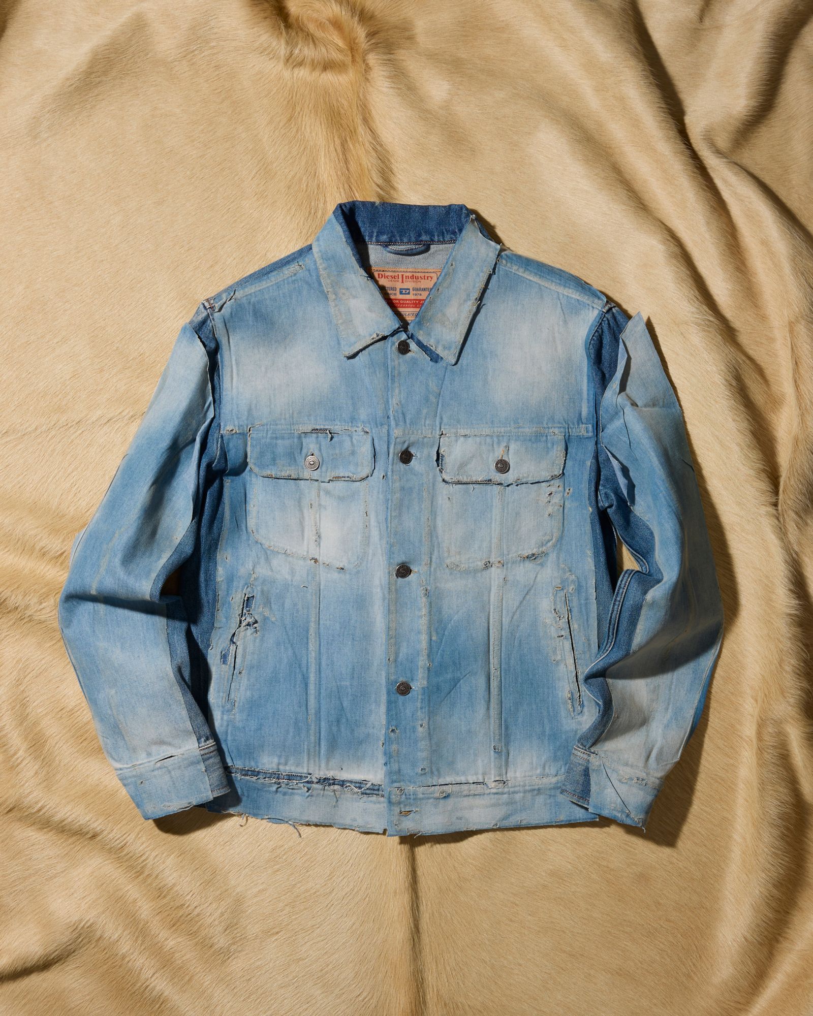 今季流行中の“シン”アメカジはこれで網羅！ デニムジャケット6選