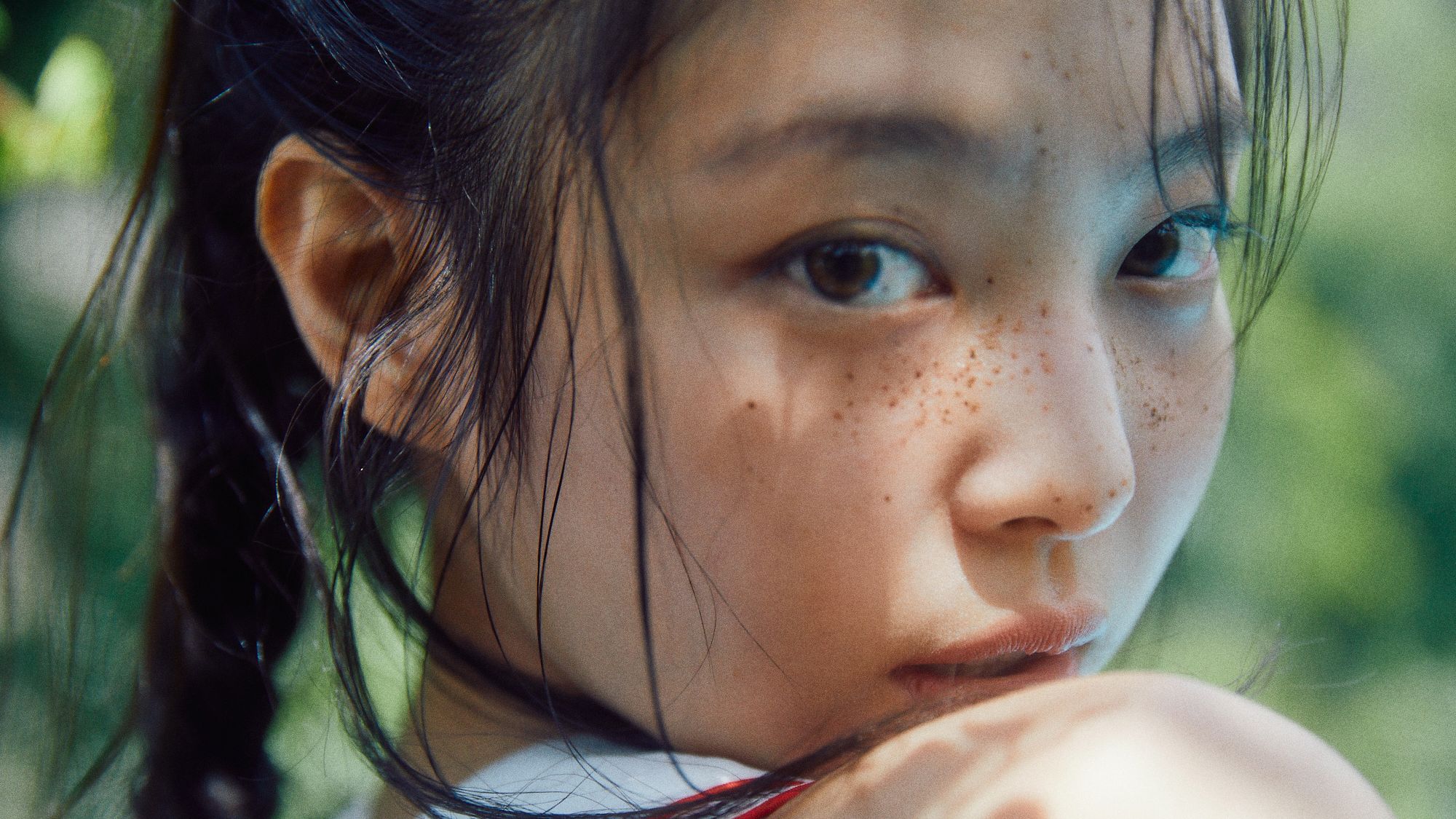 ギャラリー：JENNIEの写真展「J2NNI5」が代官山 蔦屋書店にて開催