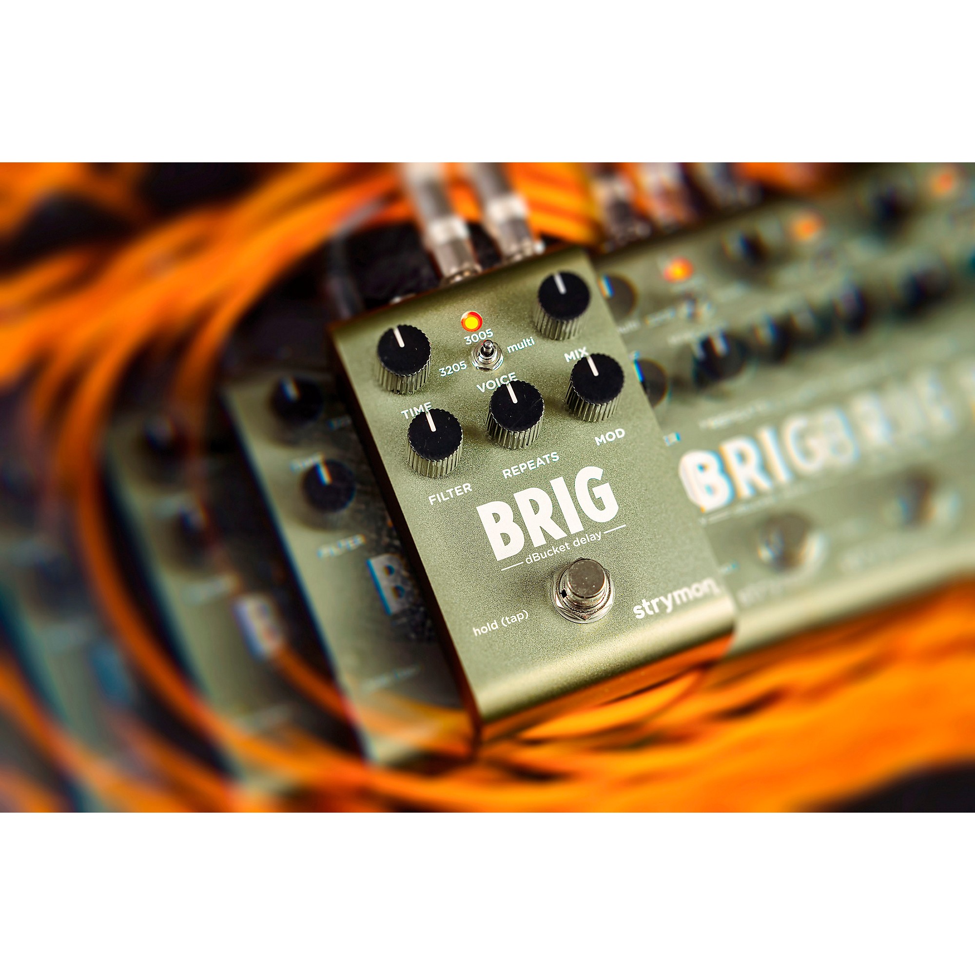 Strymon Brig Multi-Voiced dBucket Delay Effects Pedal Green