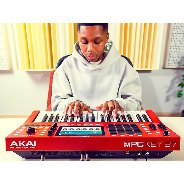 Akai Professional MPC Key 37 Production Synthesizer | Guitar Center