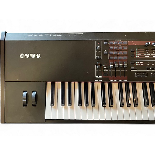Used Yamaha S90XS 88 Key Synthesizer | Guitar Center