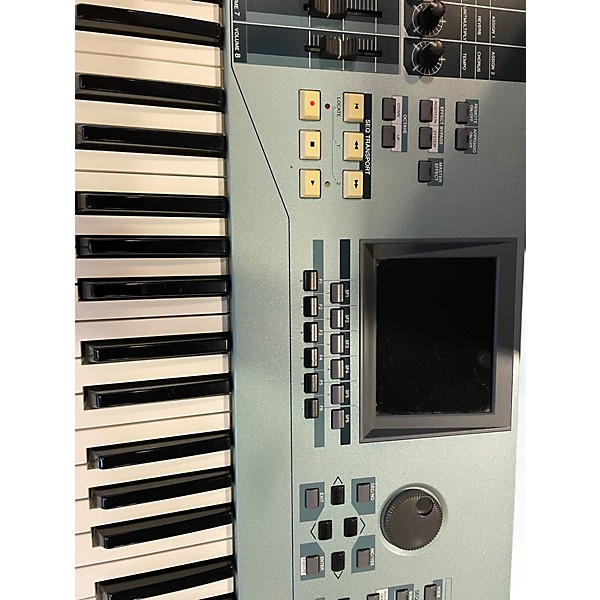 Used Yamaha Motif XS6 61 Key Keyboard Workstation | Guitar Center