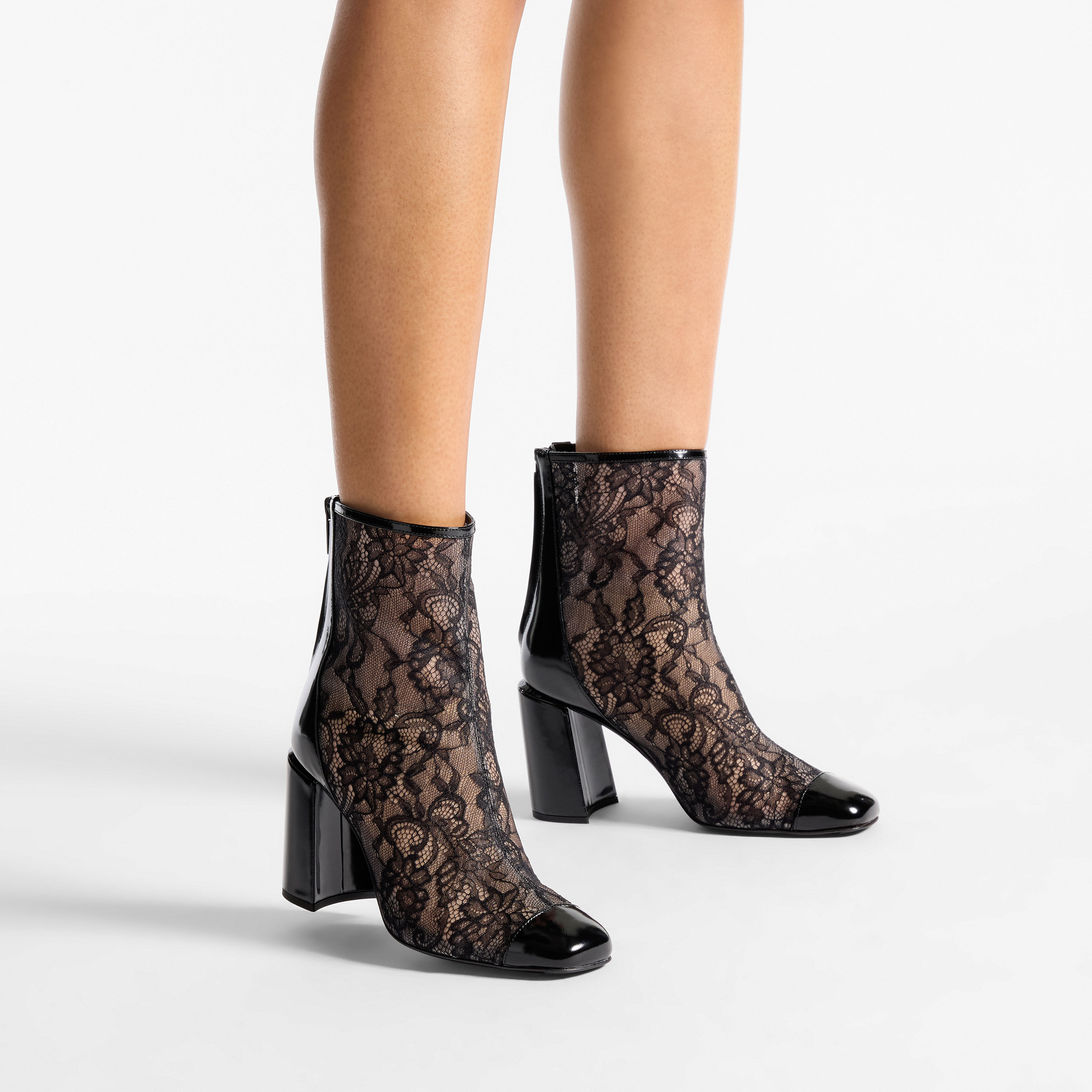 キス アンクルブーツ 85 | ブラック スパッツォラート/ジミー チュウ