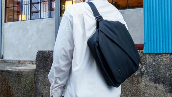 ちょうど中間”の容量を探していたあなたへ。ボディバッグ「QUICK