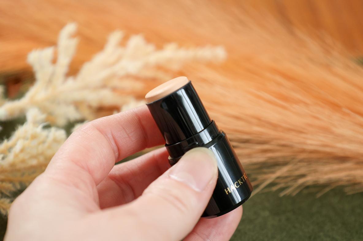 朝のメイクがこれ1本で完結。北の快適工房の多機能スティックが、時短