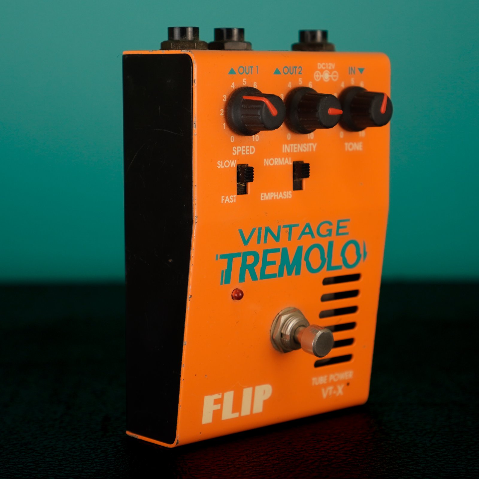 Guyatone Flip VT-X Tube Power Vintage Tremolo (used)