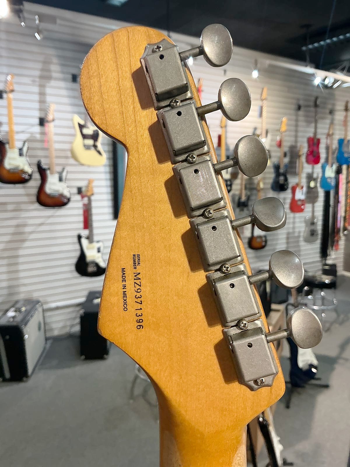 Fender 2009 Road Worn® '60s Stratocaster®, Rosewood Fingerboard