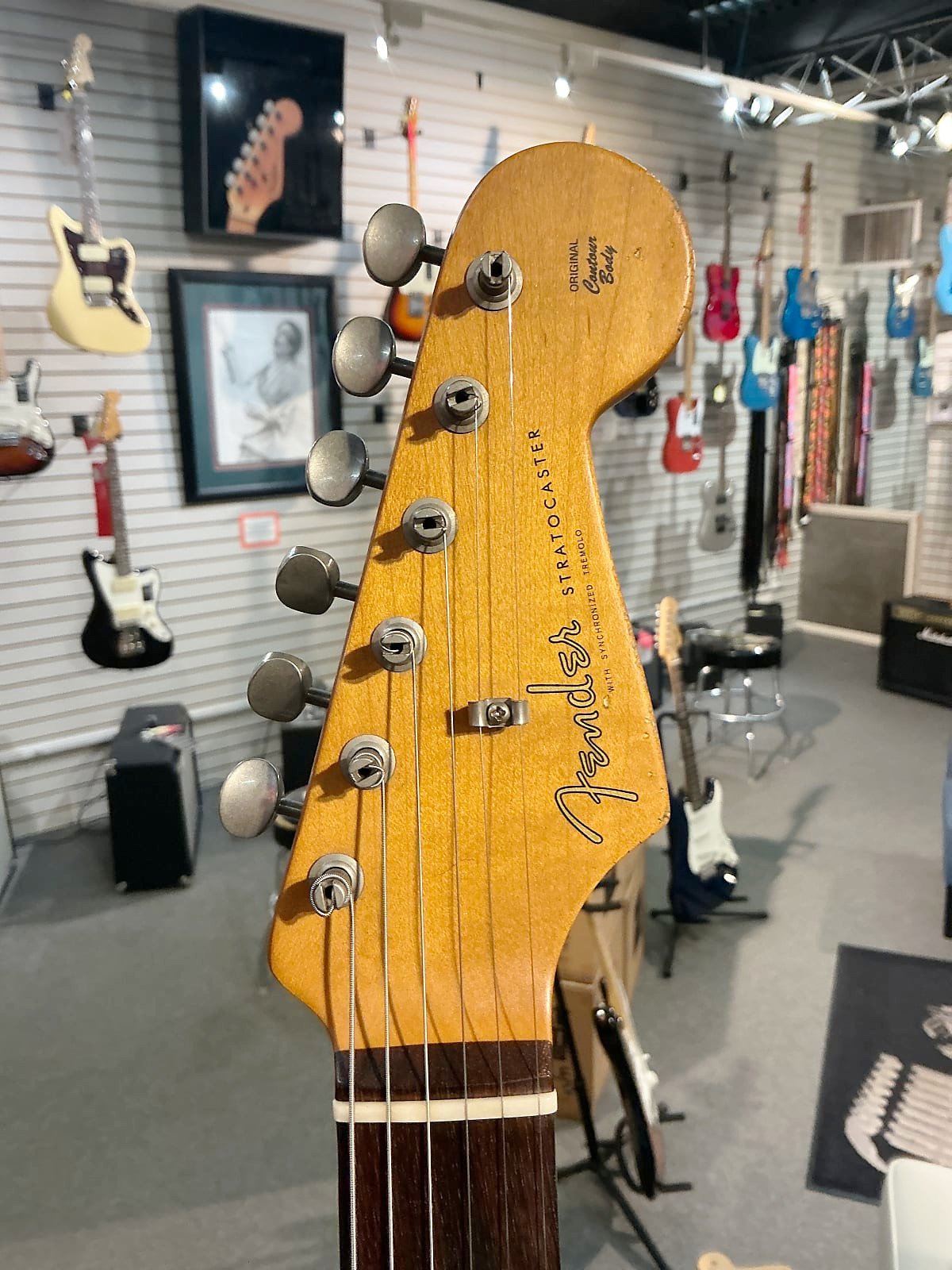 Fender 2009 Road Worn® '60s Stratocaster®, Rosewood Fingerboard