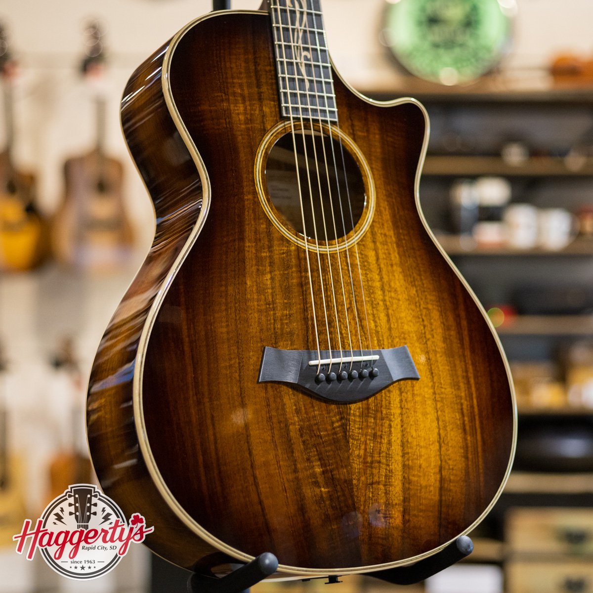 Taylor K22ce 12-Fret Grand Concert Acoustic/Electric Guitar