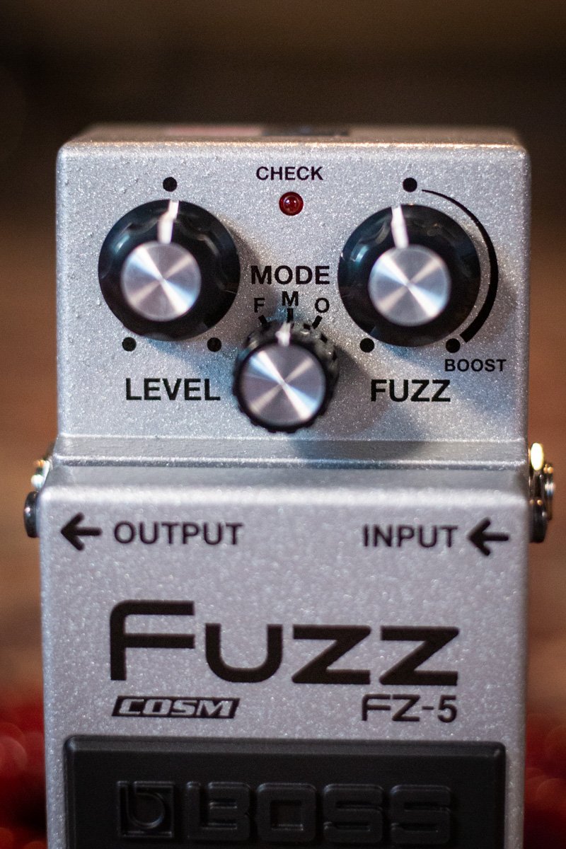 Boss FZ-5 Fuzz Guitar Effects Pedal - 761294403563