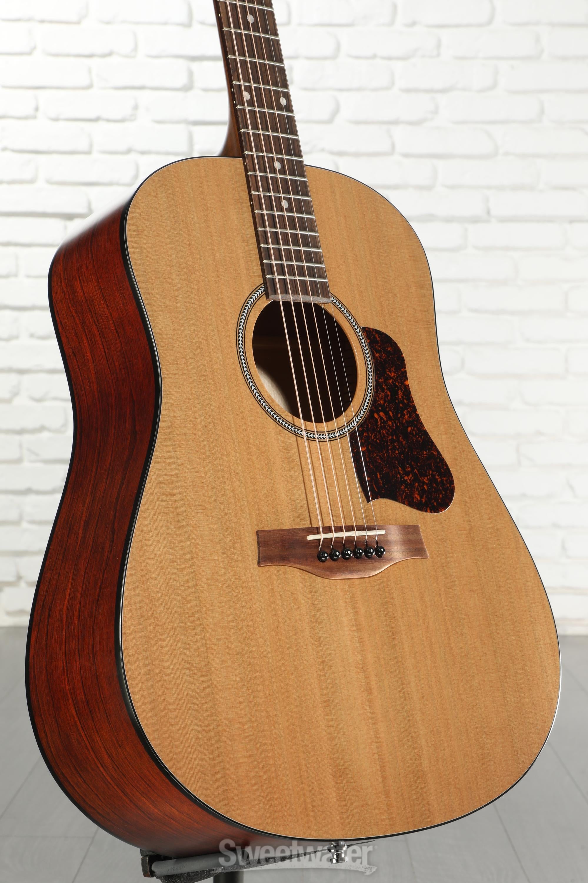 Seagull Guitars S6 Cedar Original Acoustic Guitar - Natural