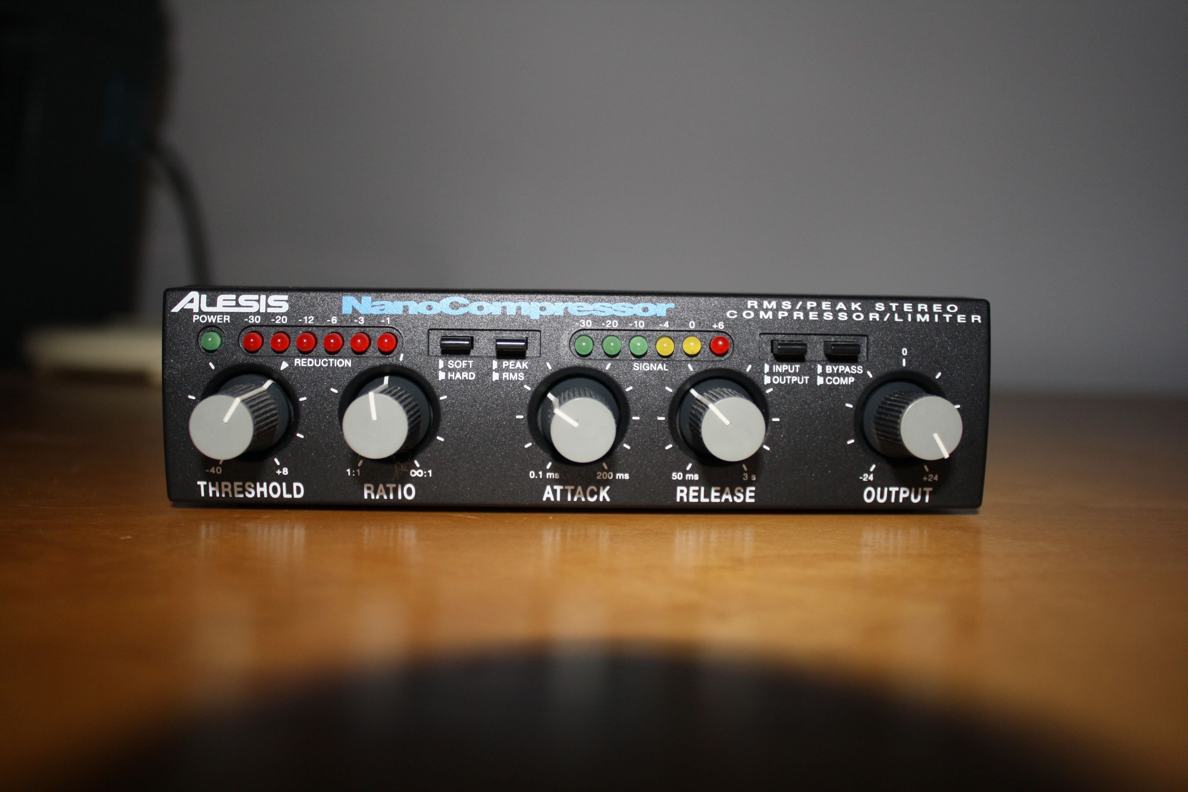 NanoCompressor - Alesis NanoCompressor - Audiofanzine