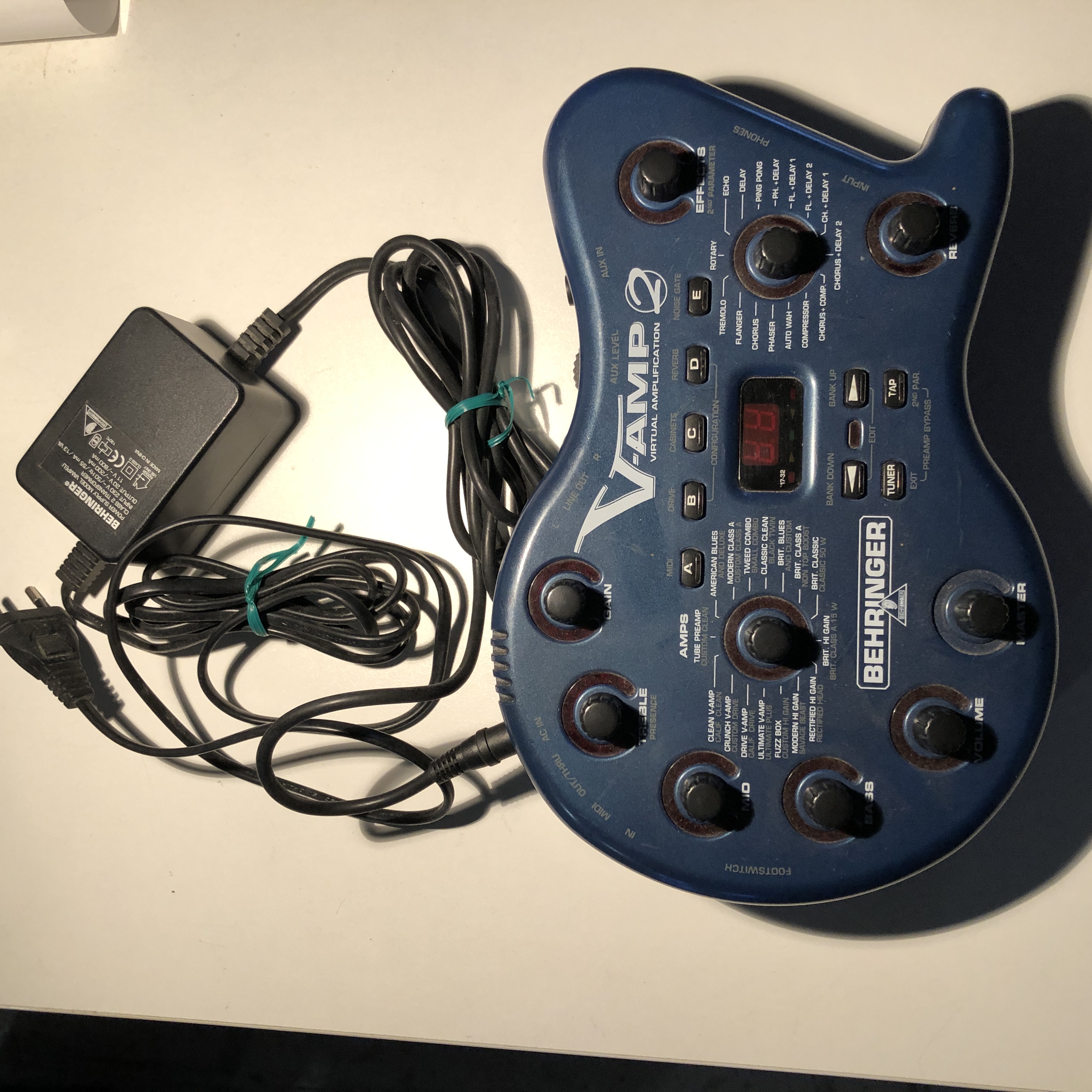 V-Amp 2 - Behringer V-Amp 2 - Audiofanzine