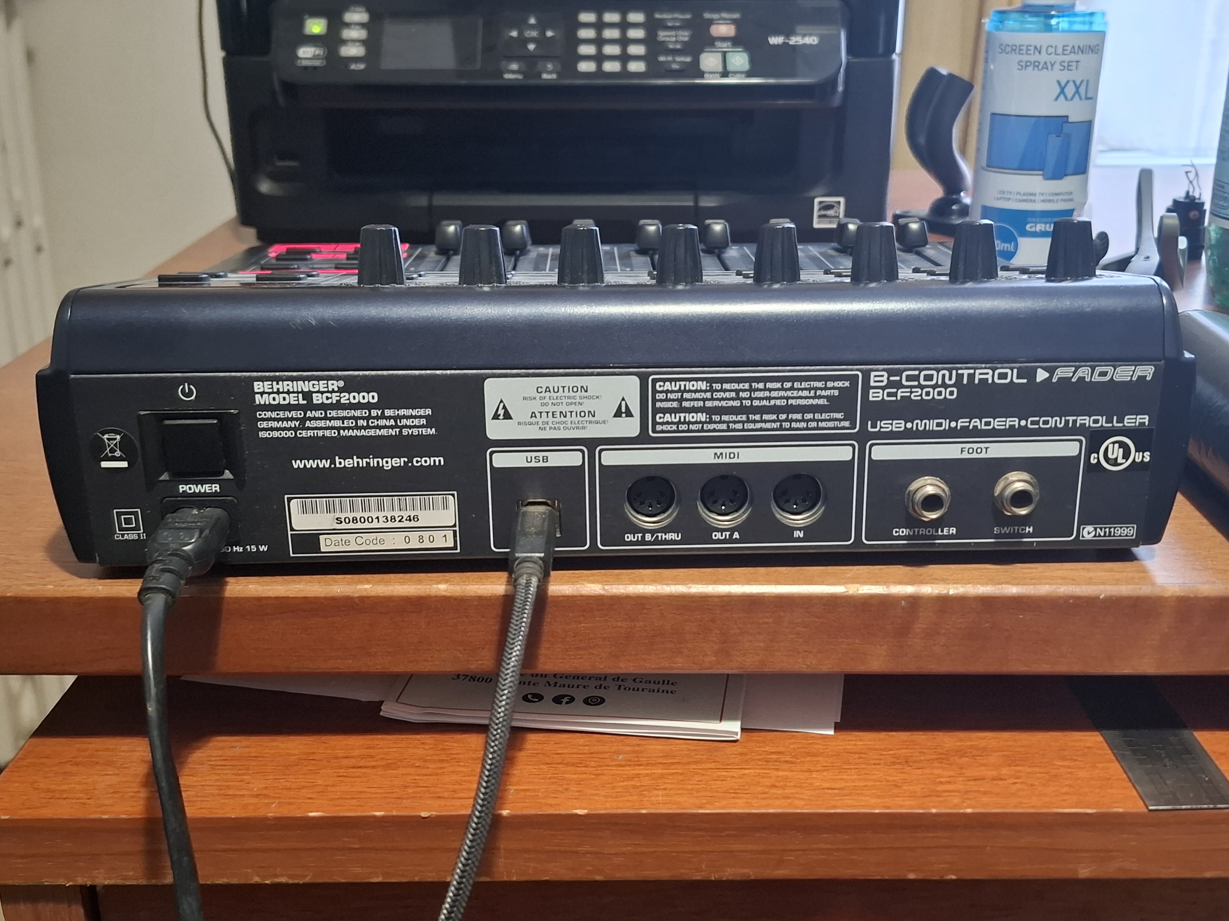 B-Control Fader BCF2000 - Behringer B-Control Fader BCF2000