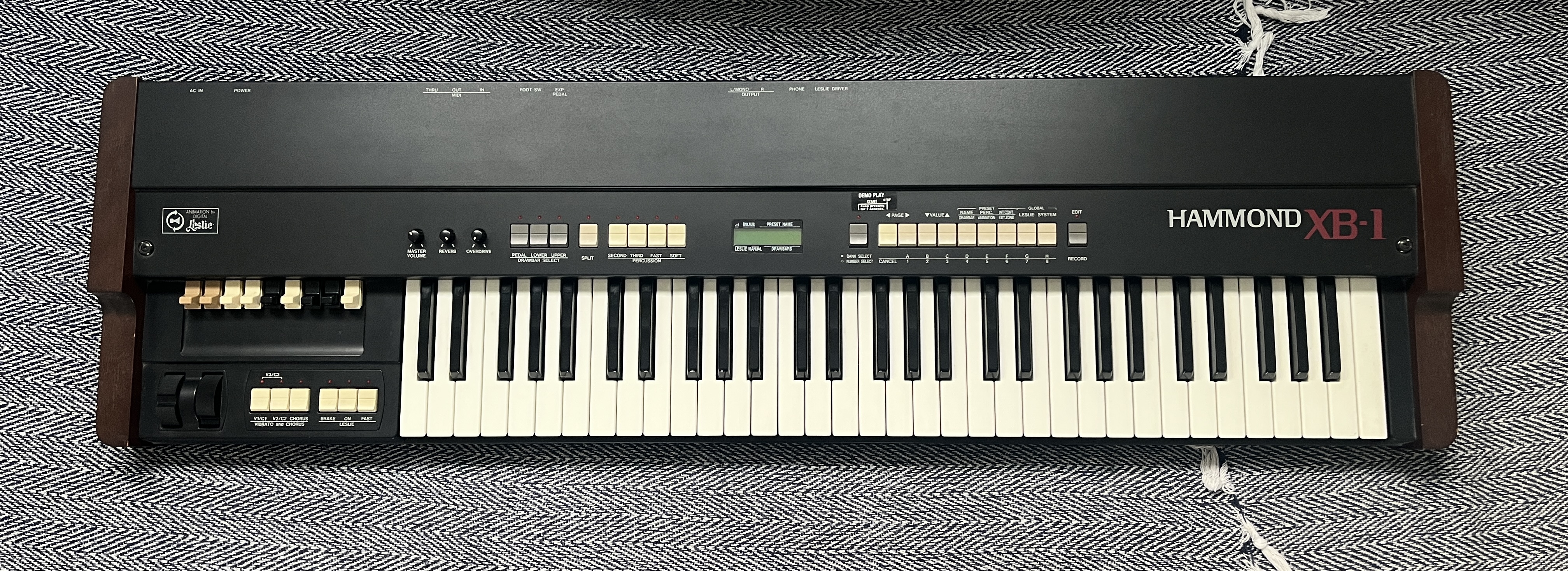 XB-1 - Hammond XB-1 - Audiofanzine