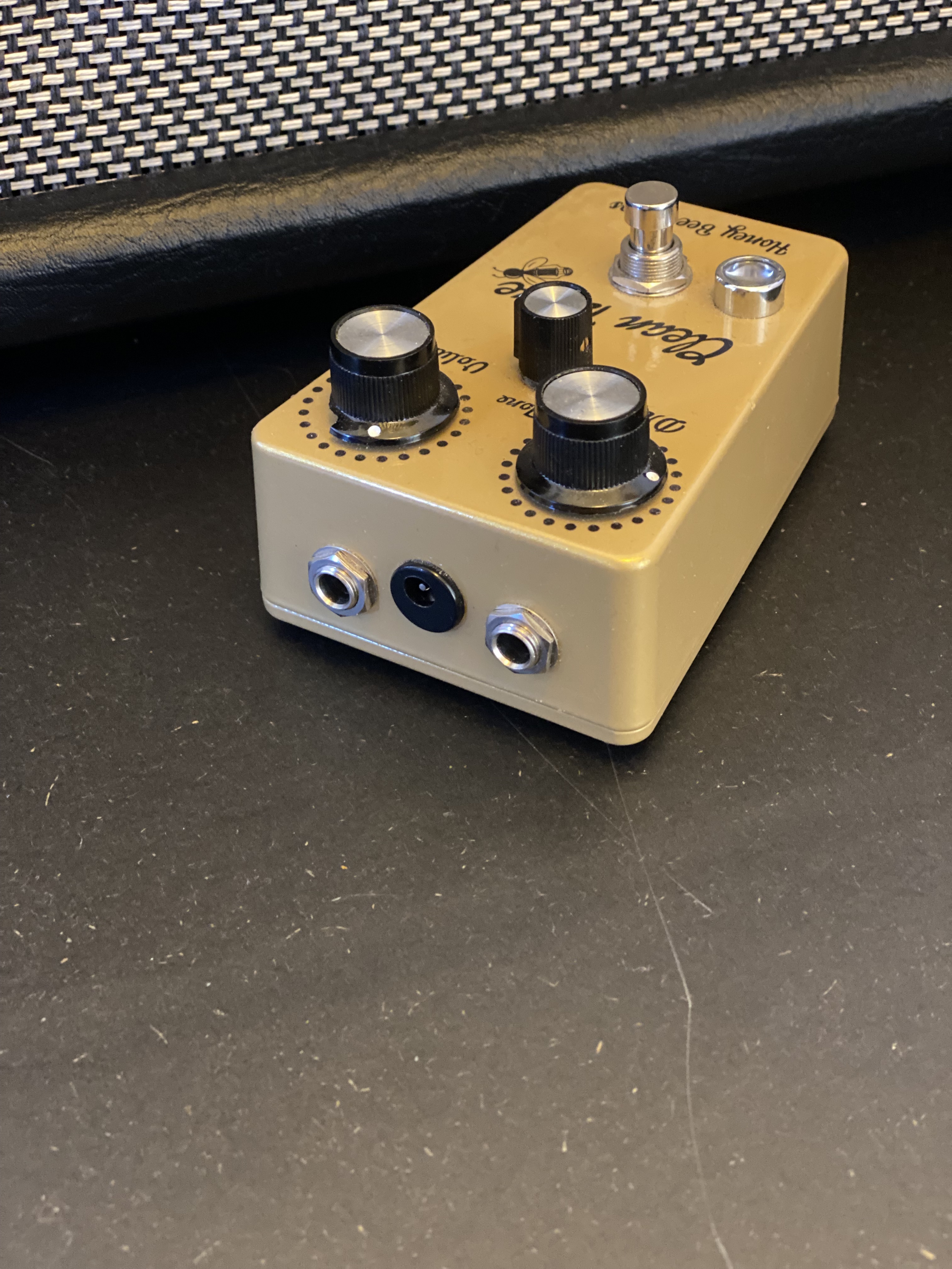 Clean Drive - Honey Bee Amps Clean Drive - Audiofanzine