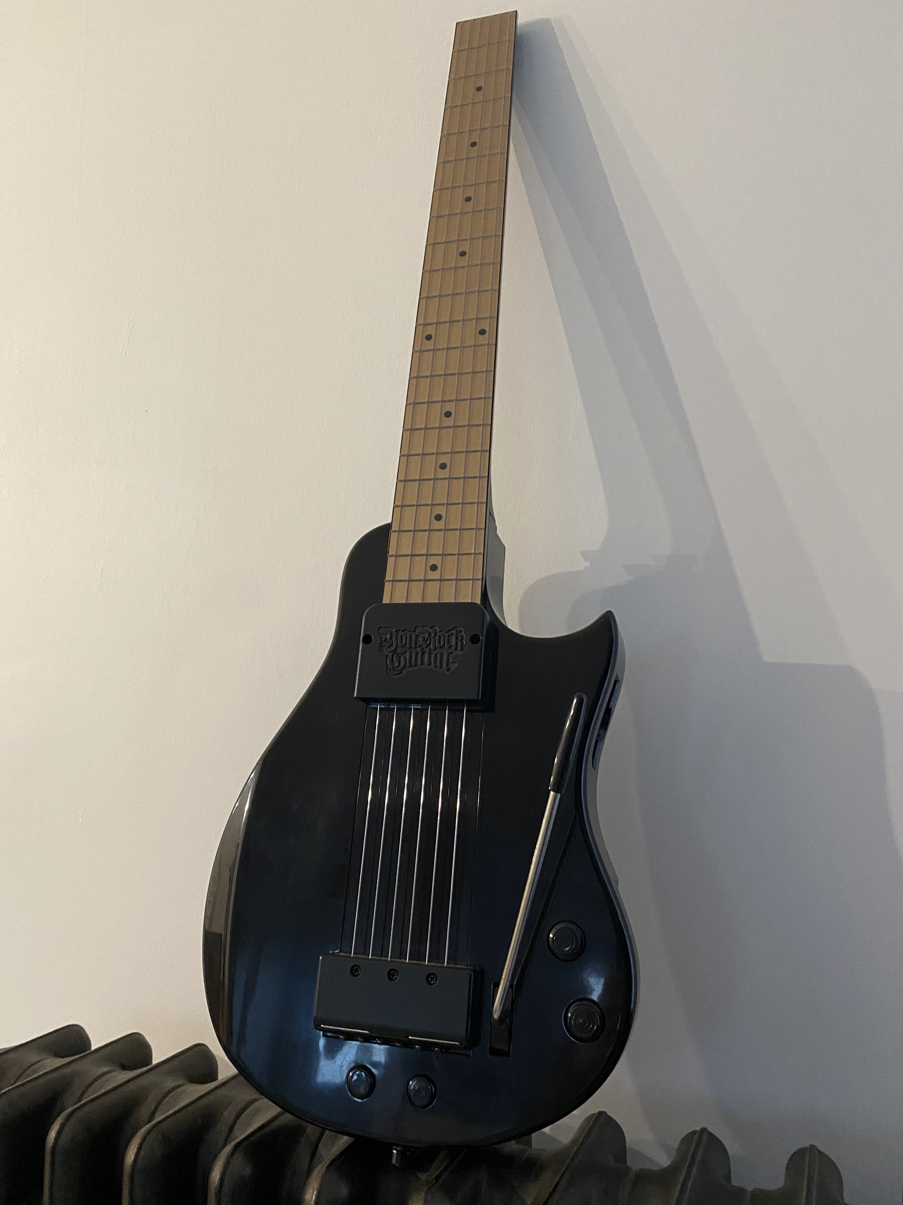 You Rock Guitar YRG-1000 Inspired Instruments - Audiofanzine