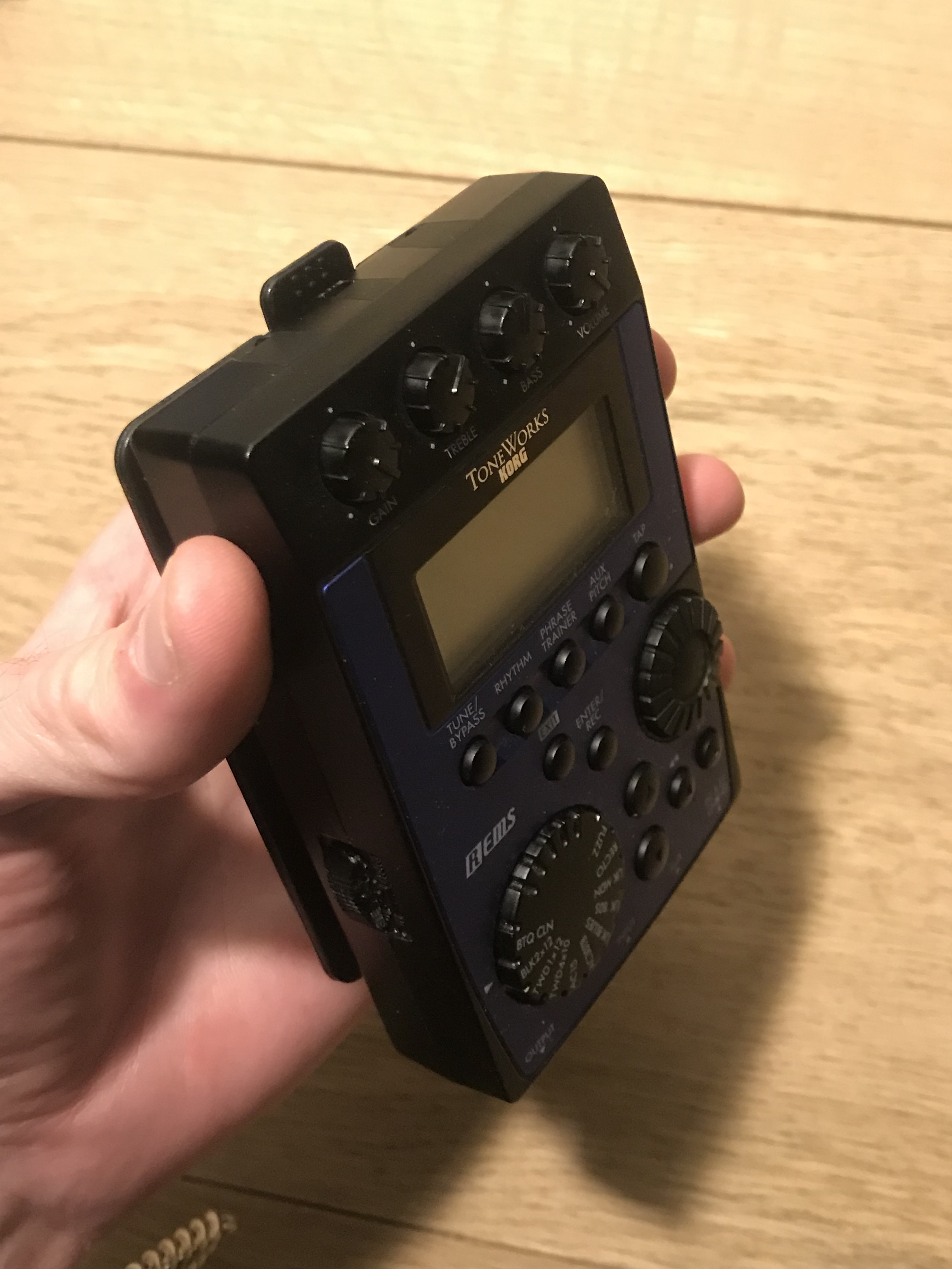 PX4 - Korg PX4 - Audiofanzine