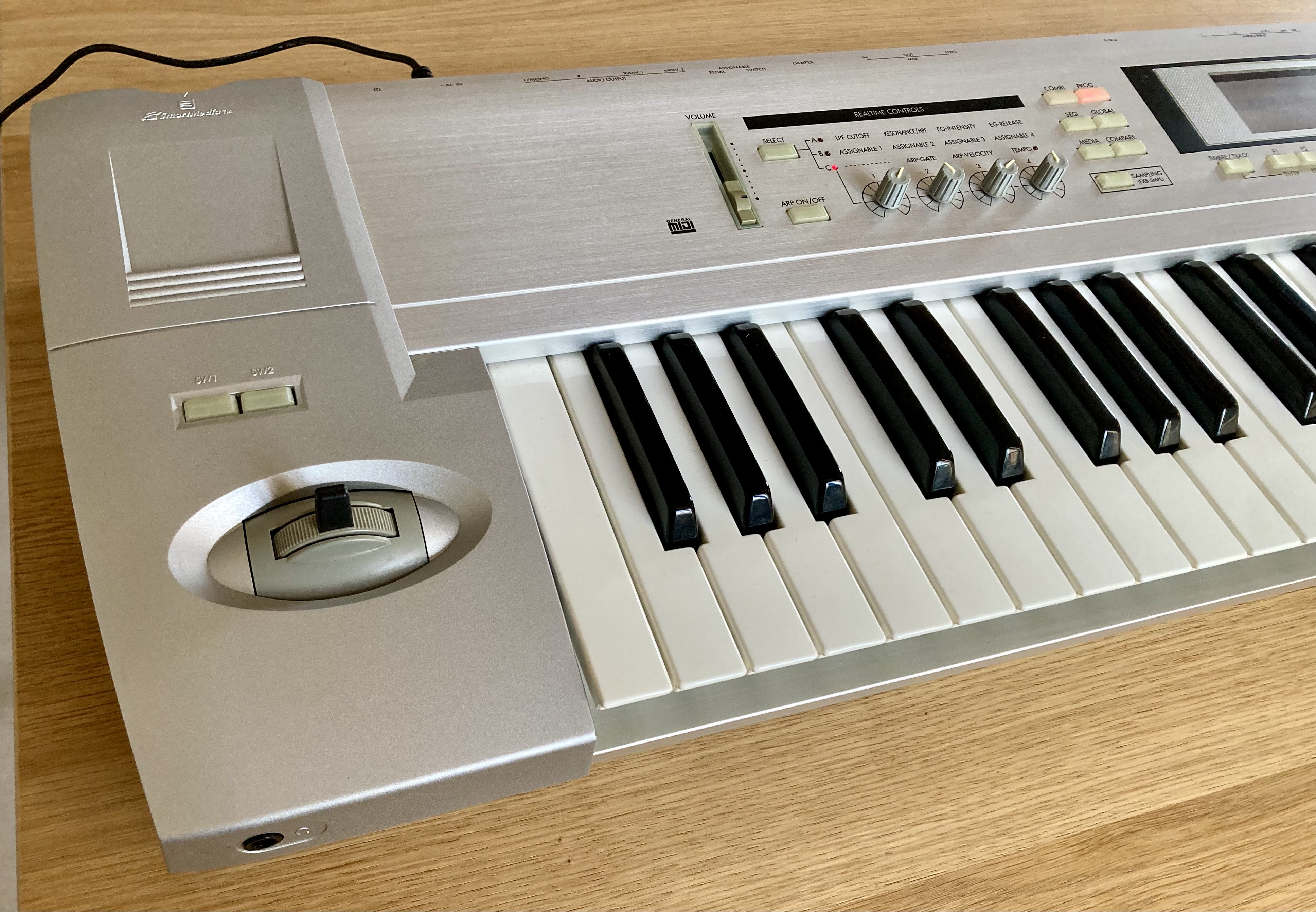 Triton Le 76 - Korg Triton Le 76 - Audiofanzine