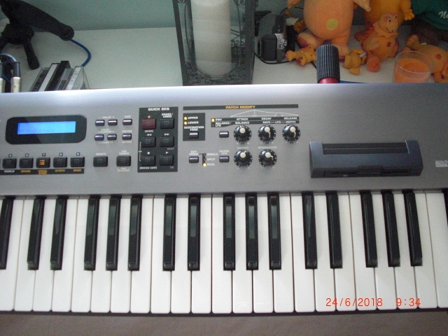 RS-70 - Roland RS-70 - Audiofanzine