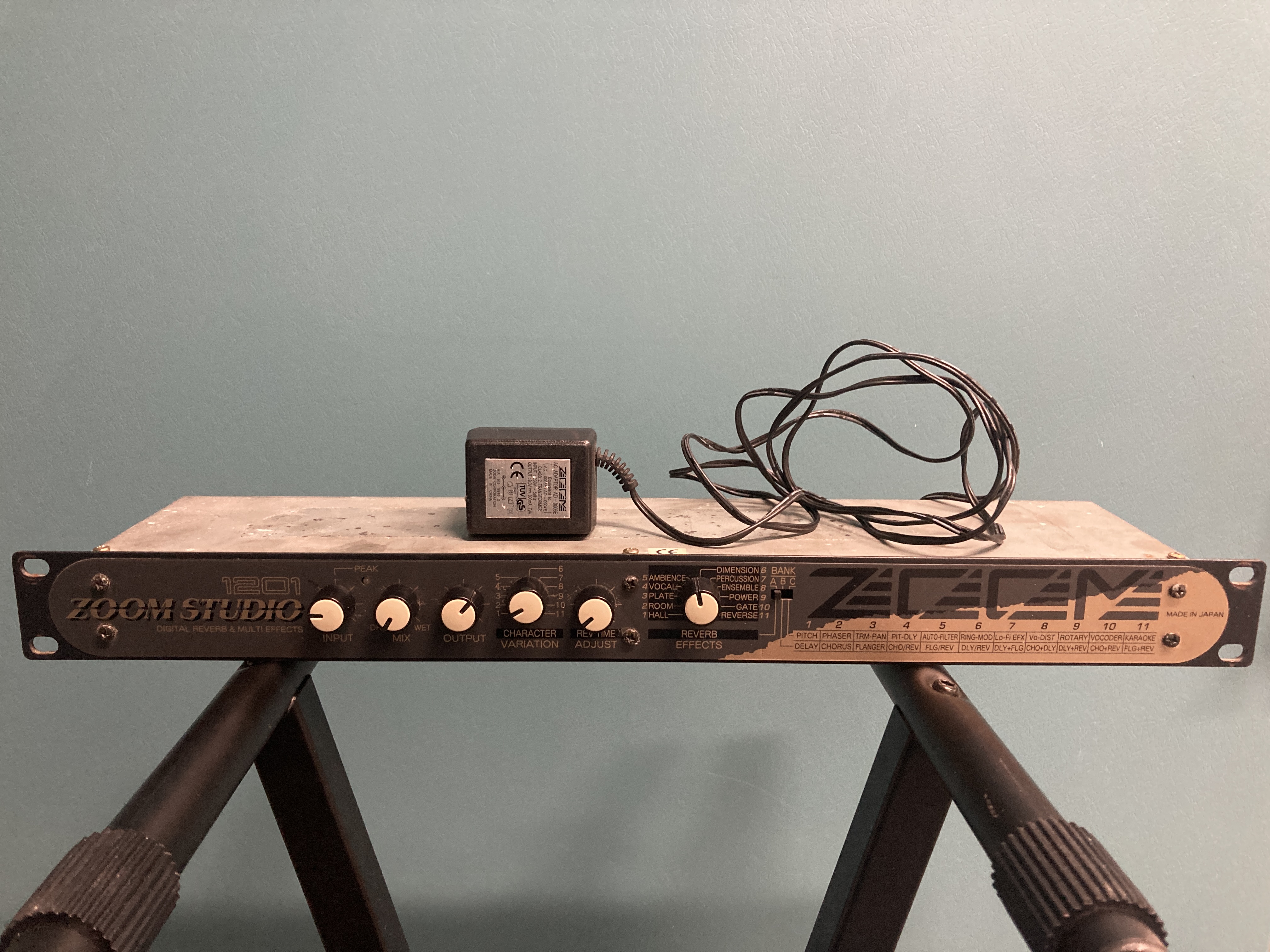 1201 - Zoom 1201 - Audiofanzine