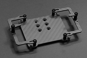 カーボンバッテリーホルダー ヨコモDRB-118LA互換 - Metal-Garage