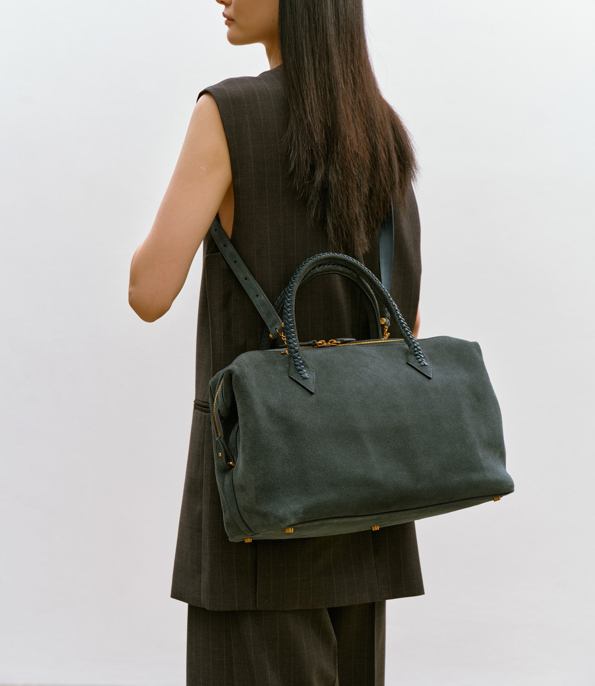 Metier - Women's Vérité City Handbag - Green Suede – Métier