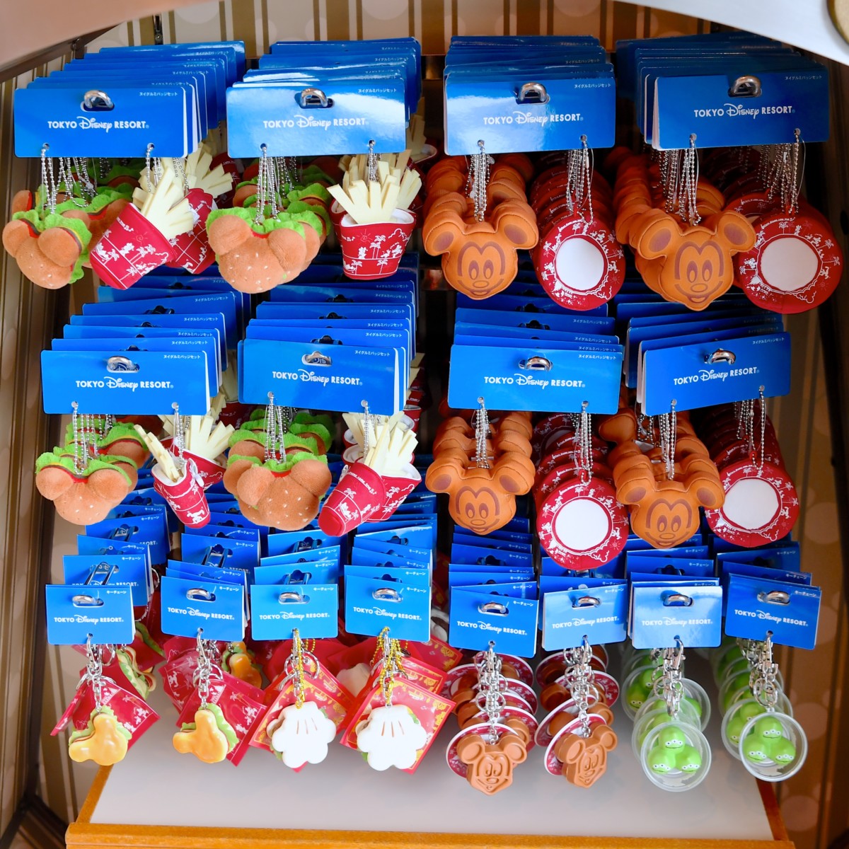 ミッキーワッフル＆ハンバーガー！東京ディズニーランド パークフード