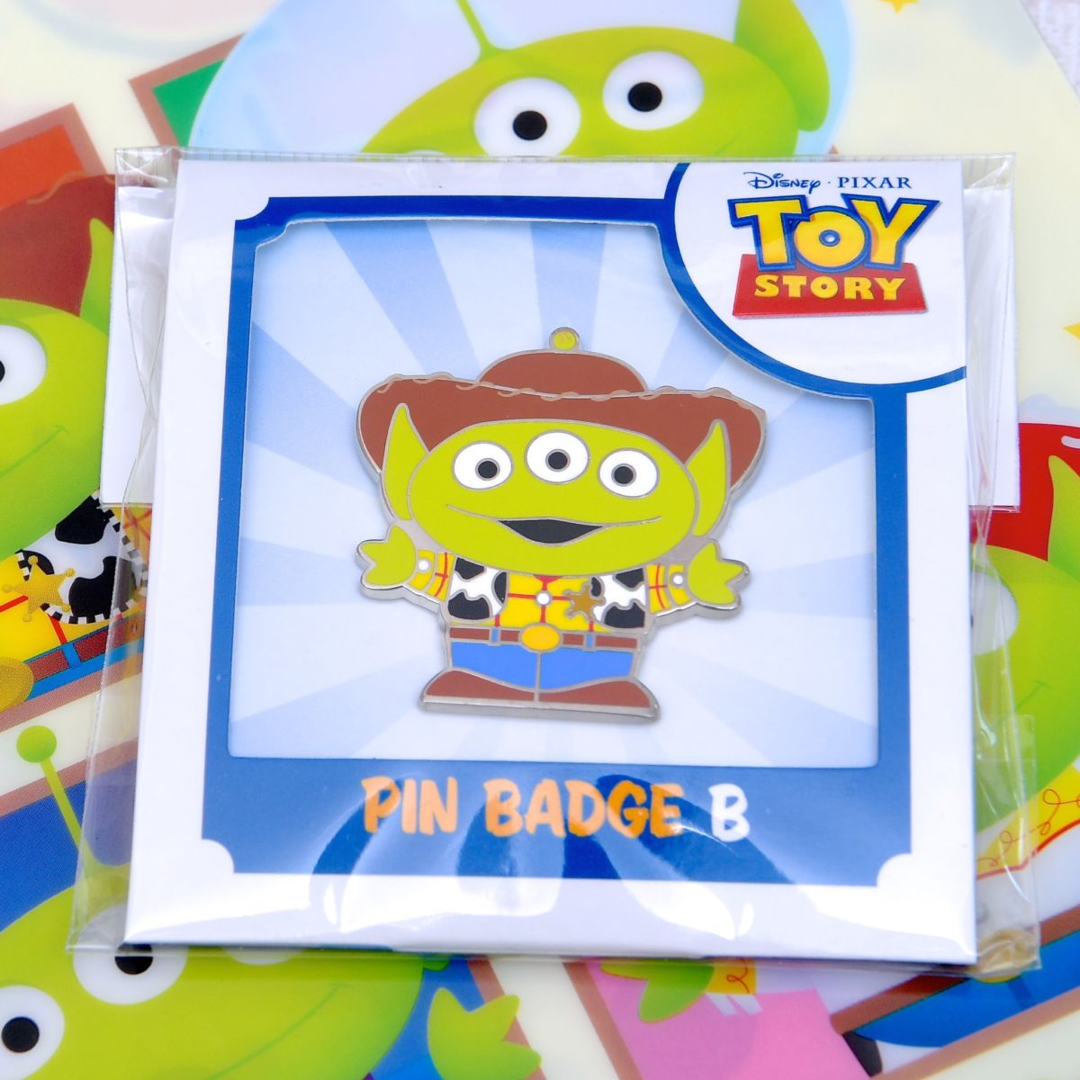 トイ・ストーリー』の人気キャラにリトルグリーンメンが変身！イン