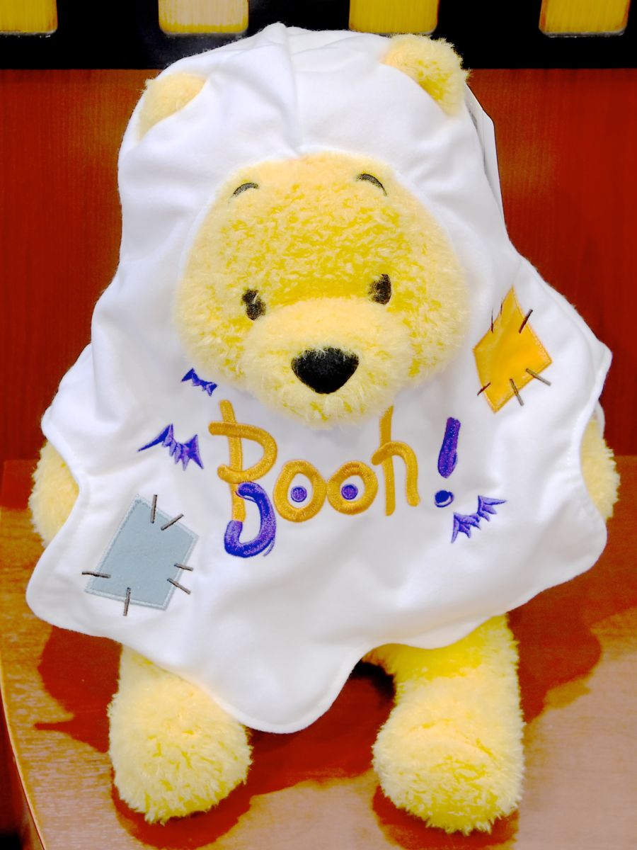 おばけに仮装したくまのプーさん！東京ディズニーリゾートハロウィーン