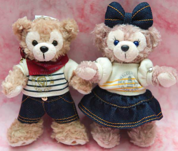 12月2日発売！ダッフィーとシェリーメイの新レギュラーぬいぐるみバッジ -