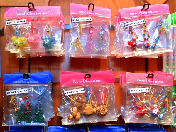 おもしろくてかわいい☆ディズニーランド夏のキャラクターストラップ -
