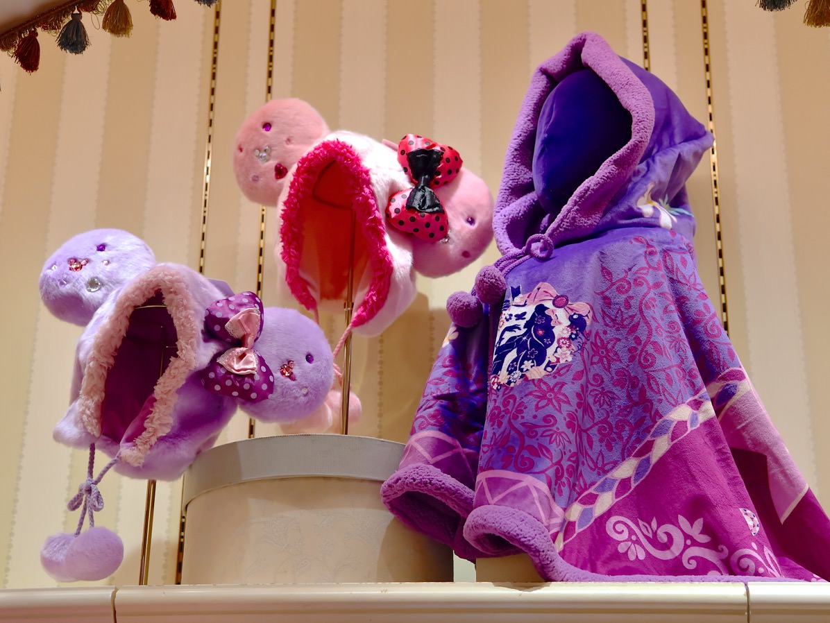 すっぽりかぶれてあったかかわいい☆ディズニーランドのカラフルミニー