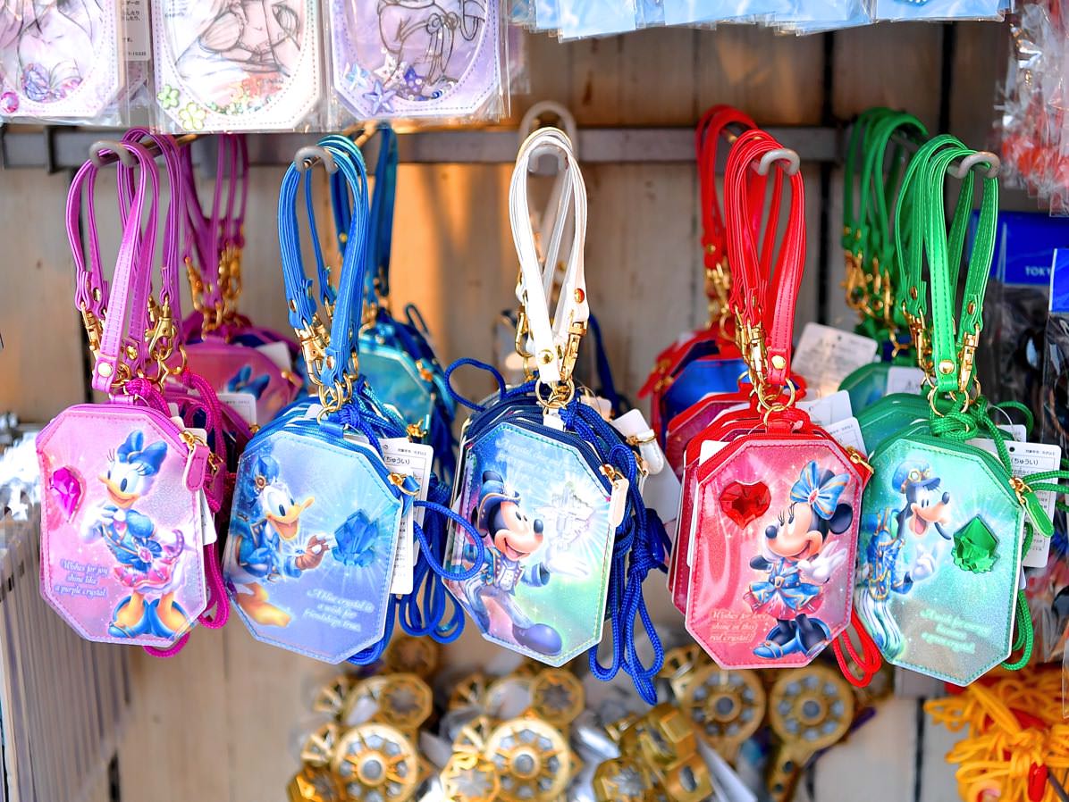輝くクリスタルデザイン☆東京ディズニーシー15周年グッズ -
