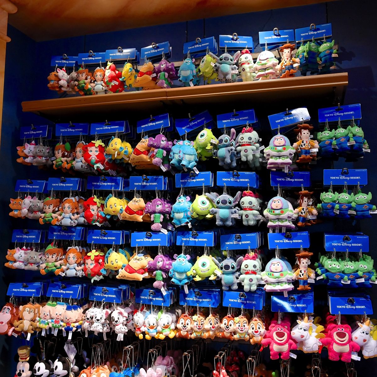 かわいいペアやトリオセット！東京ディズニーランド ぬいぐるみバッジ